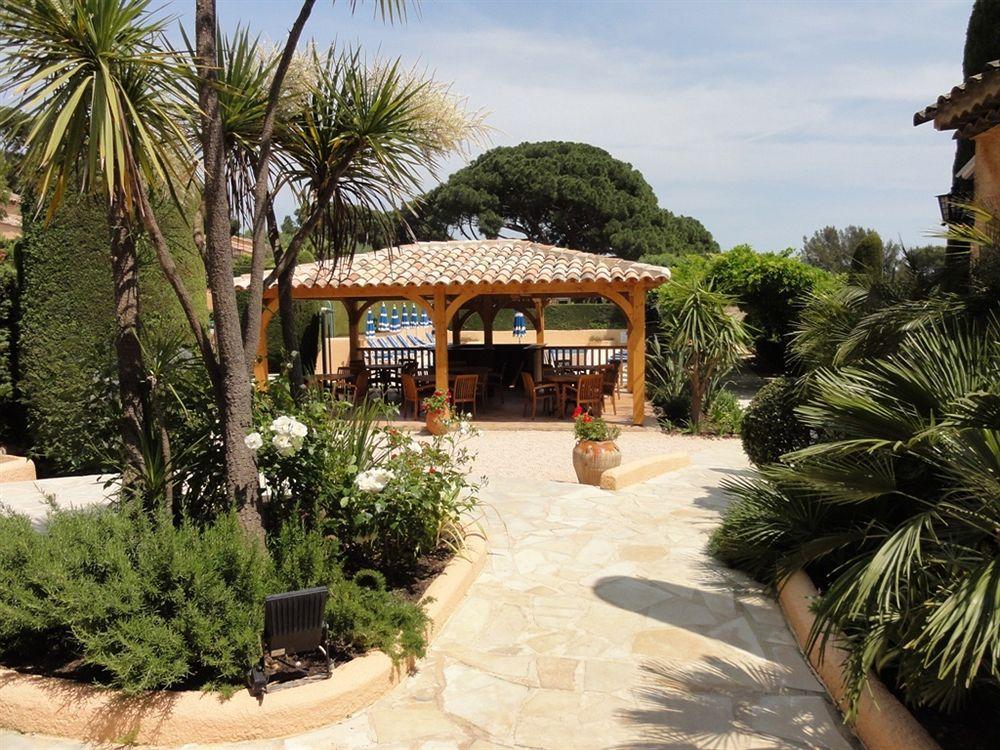 Le Mas Des Oliviers Sainte-Maxime Exterior photo